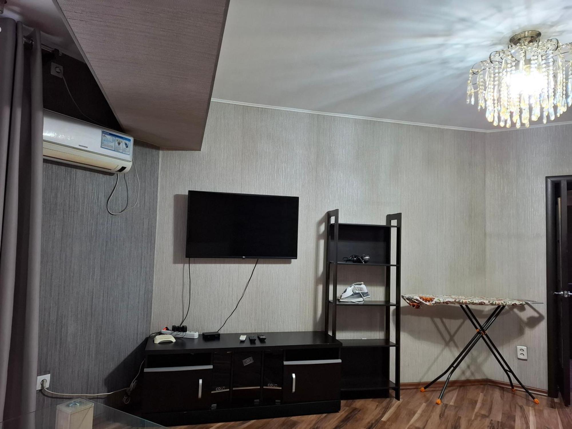 Apartment In Street Kievskaya 49 Bishkek Exterior foto